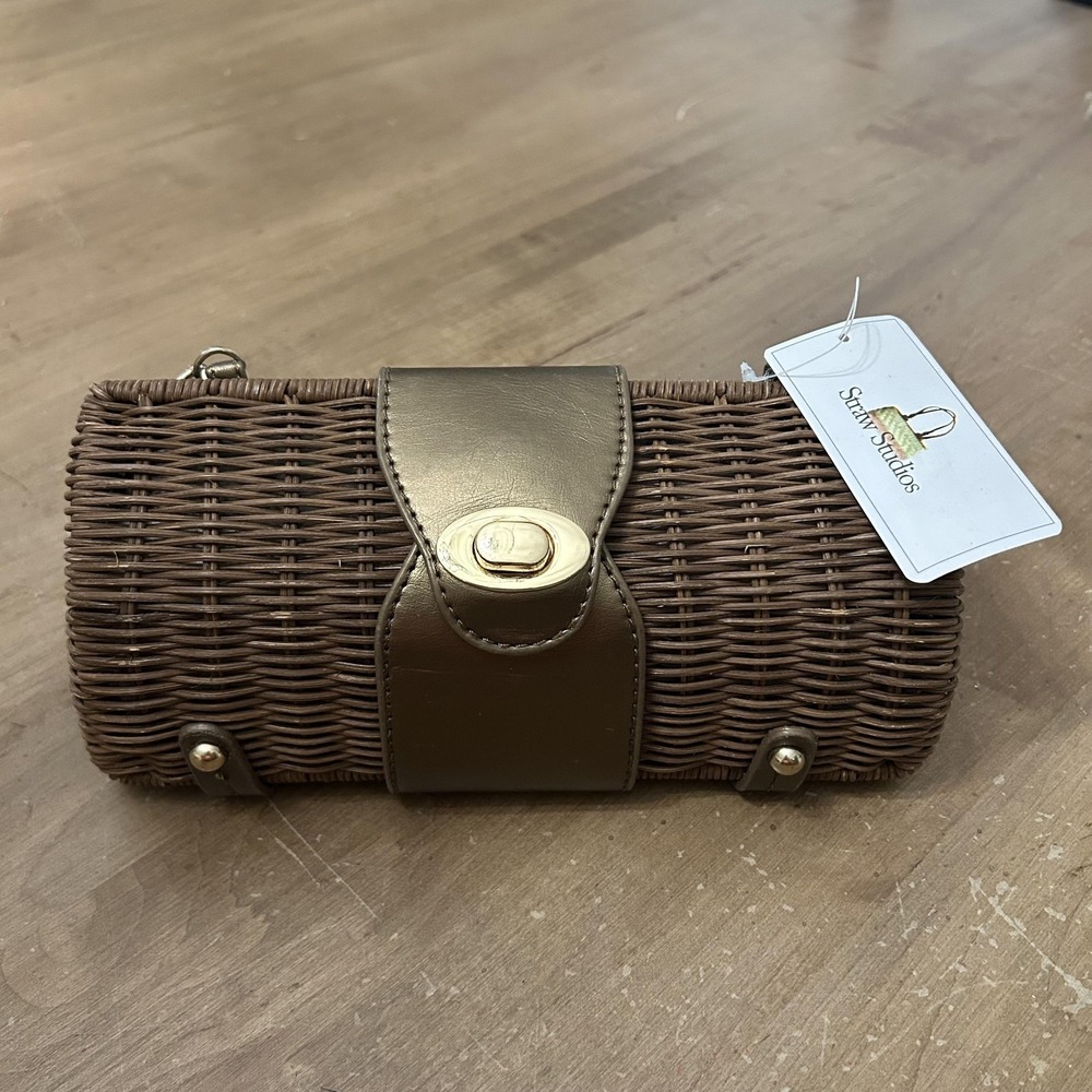 Savvy Studios Crossbody Bag Womens‎ Small Brown Wicker Faux Leather Strap Purse